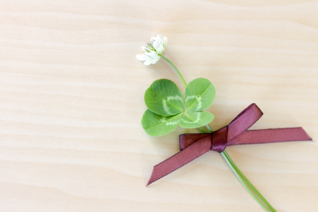 よつばのクローバー 歌詞 鏡音リン ふりがな付 - うたてん