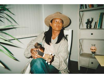 ねぇ どうして 涙 が 溢れる 歌詞