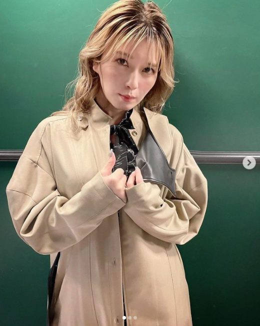宇野実彩子の画像
