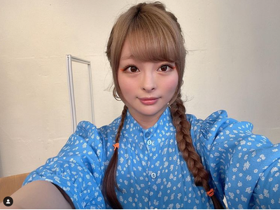 きゃりーぱみゅぱみゅ メンズライクな衣装がイケメンすぎる ローランドとボーダーレスについて語り合う 歌詞検索サイト Utaten ふりがな付