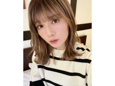 宇野実彩子 この冬挑戦してみる モコバケハコーデでキュンなダブルピースを披露 歌詞検索サイト Utaten ふりがな付