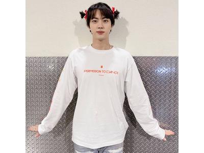 Bts ジン Tシャツはあの スーパーツナ クリクリの瞳にキュンキュン 歌詞検索サイト Utaten ふりがな付