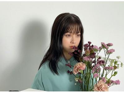 橋本環奈 振袖 はかま姿にハーフアップヘアが可愛すぎる 新年の挨拶にキュンキュン 歌詞検索サイト Utaten ふりがな付