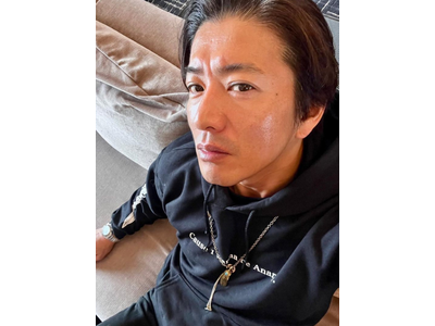 木村拓哉 今日も汗びっしょり ライブリハ後も相変わらずのかっこよさ 歌詞検索サイト Utaten ふりがな付