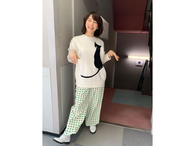 石田ゆり子 しっとり上品な着物姿 和風美人の可愛らしい微笑みに癒される 歌詞検索サイト Utaten ふりがな付