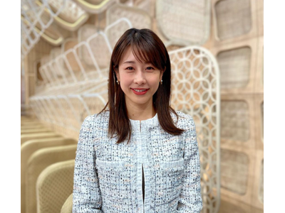 加藤綾子 見てるだけで元気出ちゃう キュン確定の可愛すぎる応援ポーズを披露 歌詞検索サイト Utaten ふりがな付