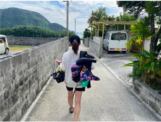 木村文乃 ダイビングデートなう 彼氏目線で付いていく ルンルン伝わる後ろ姿が愛おしい の画像 2 2 歌詞検索サイト Utaten ふりがな付