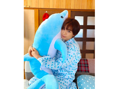 なにわ男子 大西流星 もぐもぐ顔が可愛すぎ 天使のスイーツタイムは癒し効果抜群 歌詞検索サイト Utaten ふりがな付