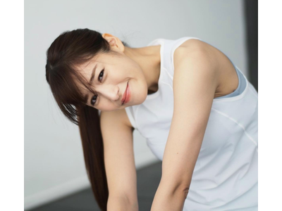 鷲見玲奈 生足3連続 タイトなミニスカで翻弄 みなさんはどれが好きですか 歌詞検索サイト Utaten ふりがな付