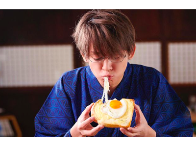 ジャニーズwest 小瀧望 猫と一緒にゴロンが可愛すぎ 癒しのモフモフショットにキュン必至 歌詞検索サイト Utaten ふりがな付