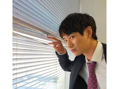 宮田俊哉 誰と通話中 ドクターホワイト 刑事の顔がクールでカッコいい 歌詞検索サイト Utaten ふりがな付