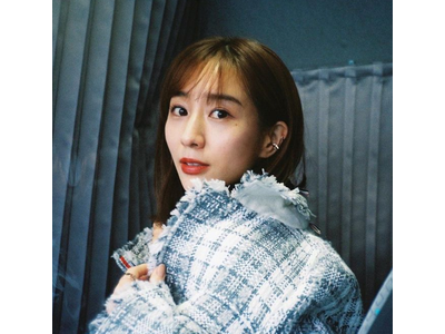 田中みな実 艶かしい首筋 赤ちゃんみたいなツルツル素肌が羨ましい 歌詞検索サイト Utaten ふりがな付