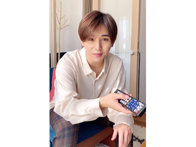 山田涼介 ぜひご一緒したい グラス片手に見せた津田健次郎とのダンディなツーショットがたまらない 歌詞検索サイト Utaten ふりがな付