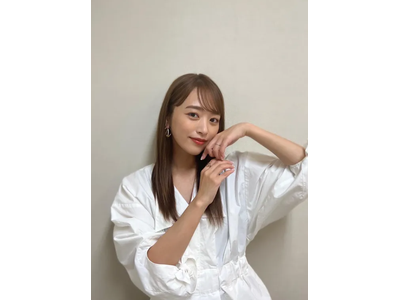 近藤千尋 今日はモデルのお仕事 ゆるふわヘアもポニテも可愛いヘアメイク中の姿 歌詞検索サイト Utaten ふりがな付