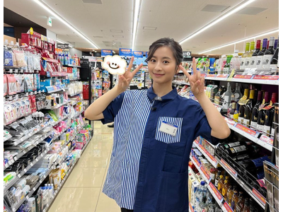 ロン モンロウ こんな店員さんがいたら毎日通っちゃう ローソンの制服姿が天使の可愛さ 歌詞検索サイト Utaten ふりがな付