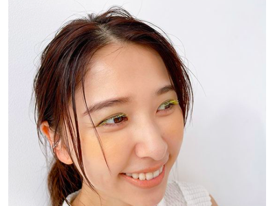 ももクロ 玉井詩織 カワイイにも程がある イエローメイクの黄まつげが大好評 歌詞検索サイト Utaten ふりがな付