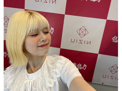 Niziu リク 初ハーフアップどう 清楚な雰囲気漂う姿でファンを魅了 歌詞検索サイト Utaten ふりがな付