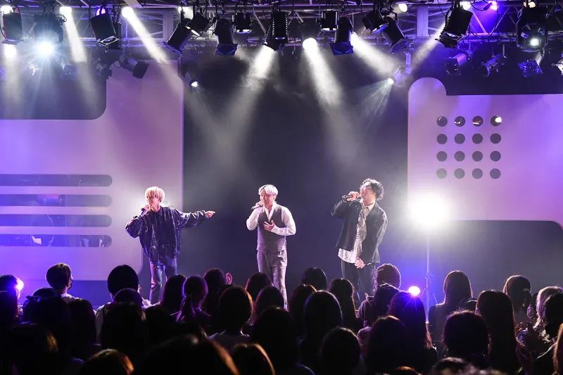 all at onceと大野雄大(from Da-iCE)で歌唱