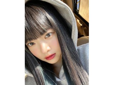 LE SSERAFIM・ウンチェ、フーディー姿でマンネ感たっぷり！あどけない