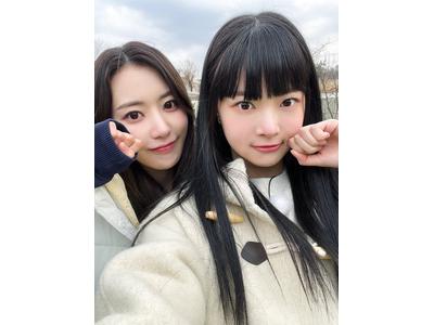 LE SSERAFIM・宮脇咲良、ウンチェとお揃いポーズで姉妹そのもの！癒し