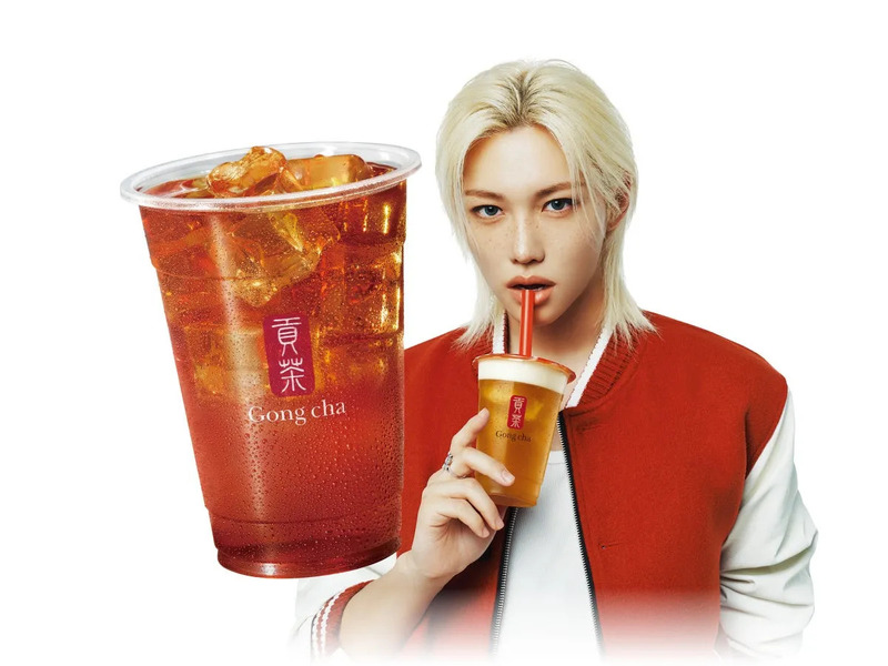 烏龍ティー + ナタデココ・ミルクフォーム