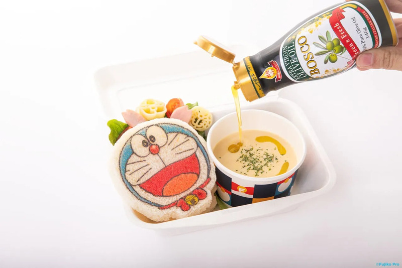 ドラえもんのたまごサンドとスープ