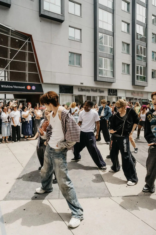 Random Play Dance