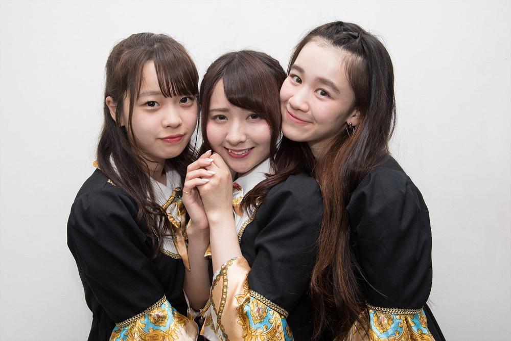 インタビュー なんばhatchでワンマンライブを終えたkissbeewest 今回 研究生から昇格した3人ってどんな子達なの アイドル Utaten うたてん