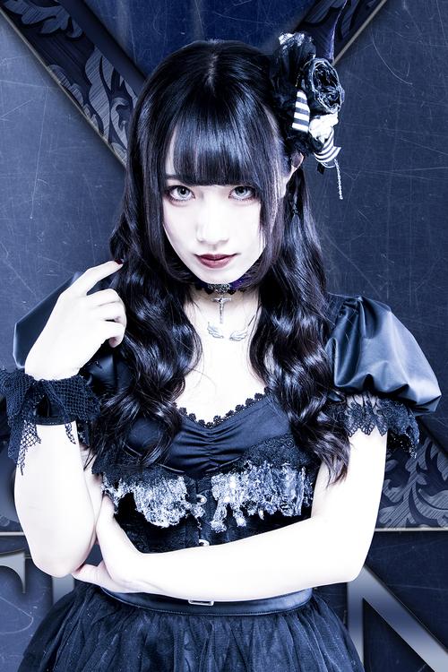 姫草雛奈子